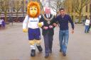 SUPPORTERS: Wanderers’ mascot Lofty the Lion with the Mayor of Bolton, Cllr Anthony Connell, and boxer Amir Khan at the launch of the fundraising plan