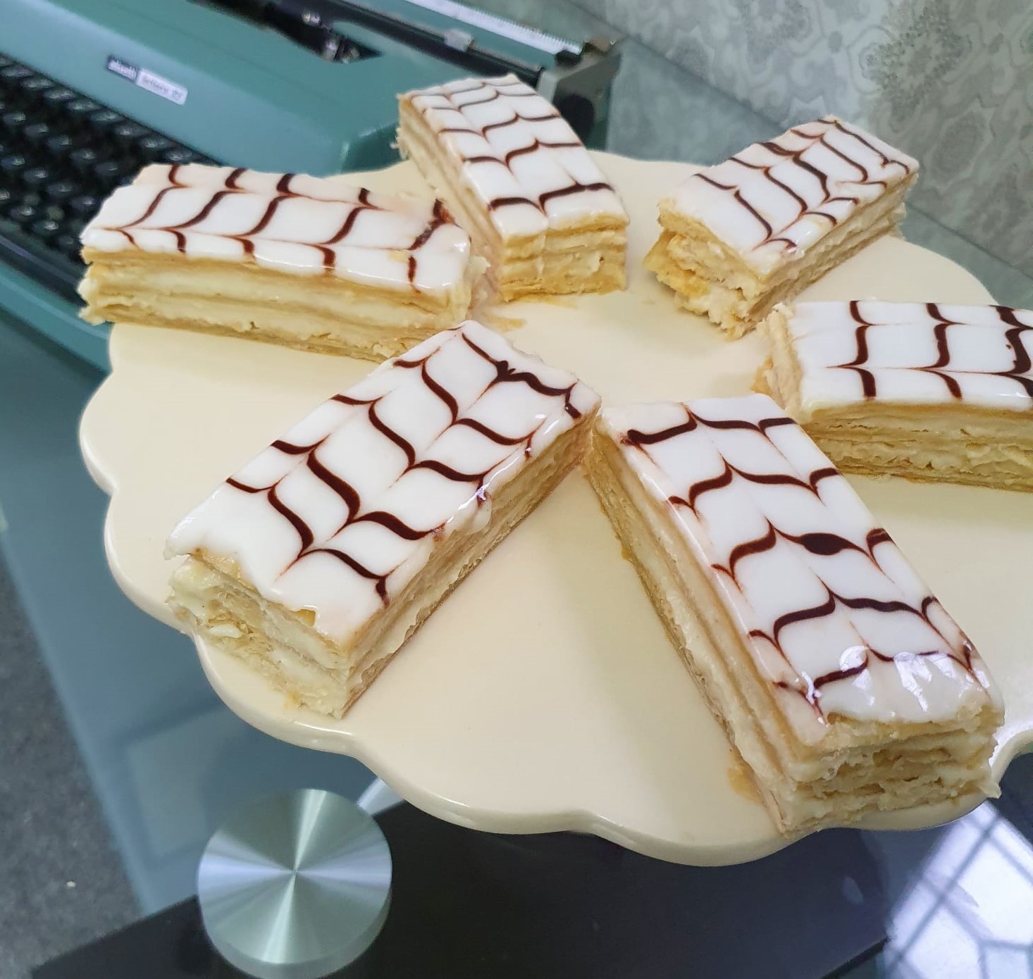 Maks finished millefeuille