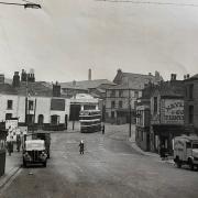 Looking down Manor Street, Bolton, 1952