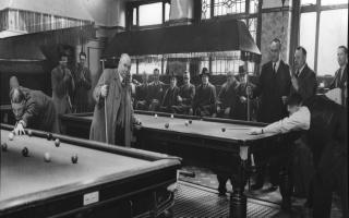 Snooker in Bolton, 1950