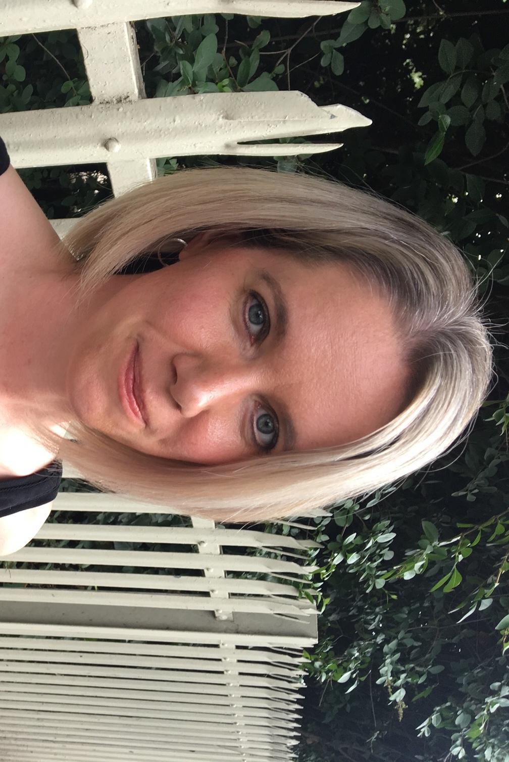 Mum waited 78 minutes to speak to Greater Manchester Police... and still got no answer