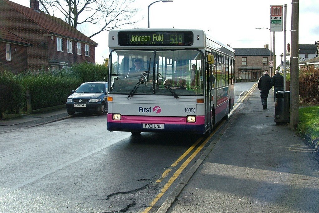 Popular bus route through Johnson Fold set to return
