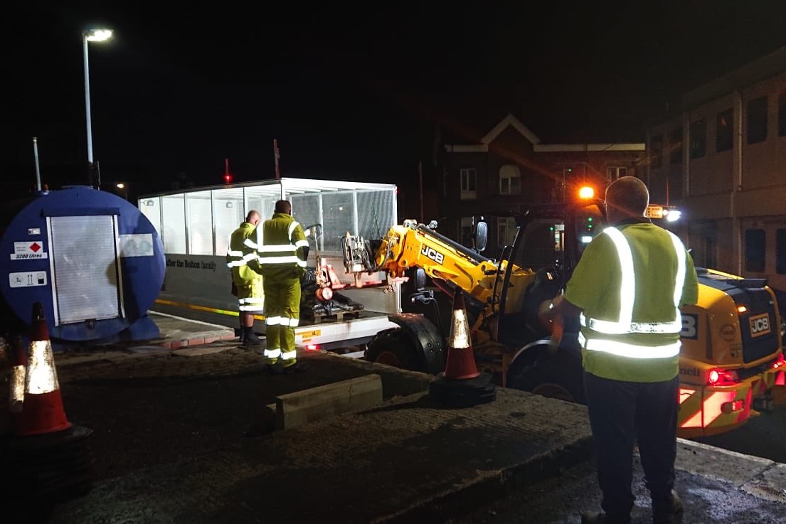 Council and firefighters help efforts to stop Whaley Bridge dam burst