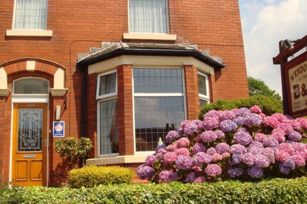 The Bolton News: Wendover Guest House (Photo: Booking.com)