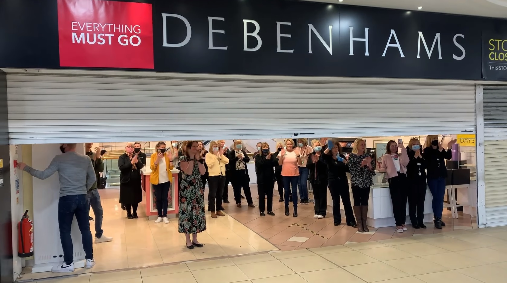 Shutters come down for the last time on Debenhams Bolton - Vimarsana News