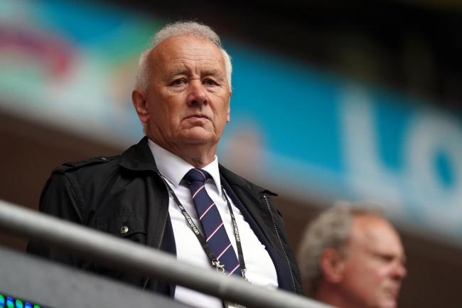EFL chairman Rick Parry says there are no plans for 'circuit breaker' 13090438
