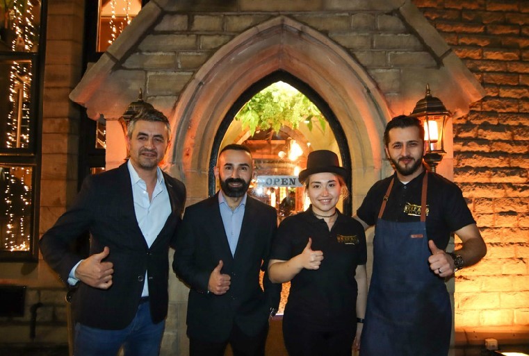 Turkish restaurant popular with football stars opens in Bolton with new dessert parlour