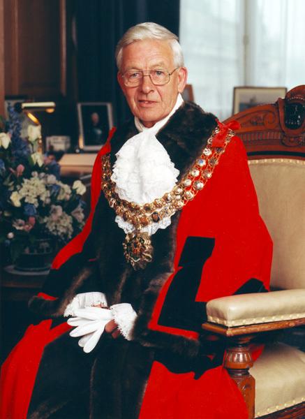 The Bolton News: Former Mayor of Bolton, Peter Finch, who has died aged 84