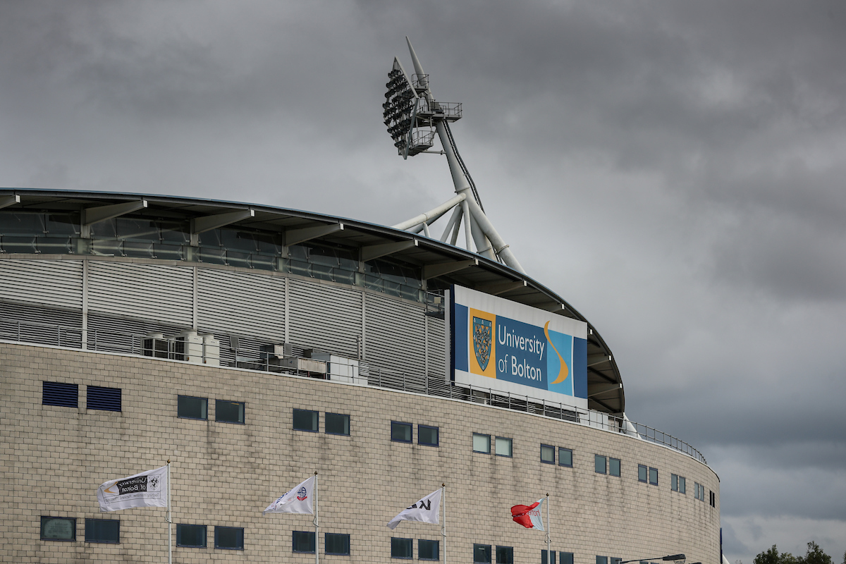 Covid cases force Bolton Wanderers to postpone game against Wycombe Wanderers - Vimarsana News