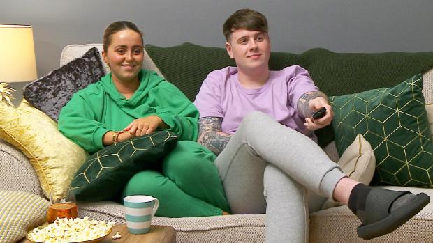 The Bolton News: Glasgow-based couple Roisin and Joe have been unveiled as Gogglebox's first Scottish cast members in six years. (Channel 4/PA)