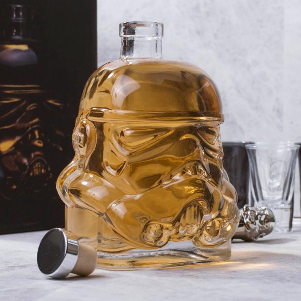 The Bolton News: Stormtrooper Decanter (Find Me A Gift)