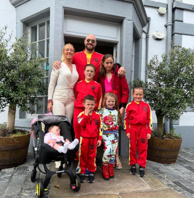 The Bolton News: Tyson and Paris Fury with their six children. (Photo: Instagram/@tysonfury)