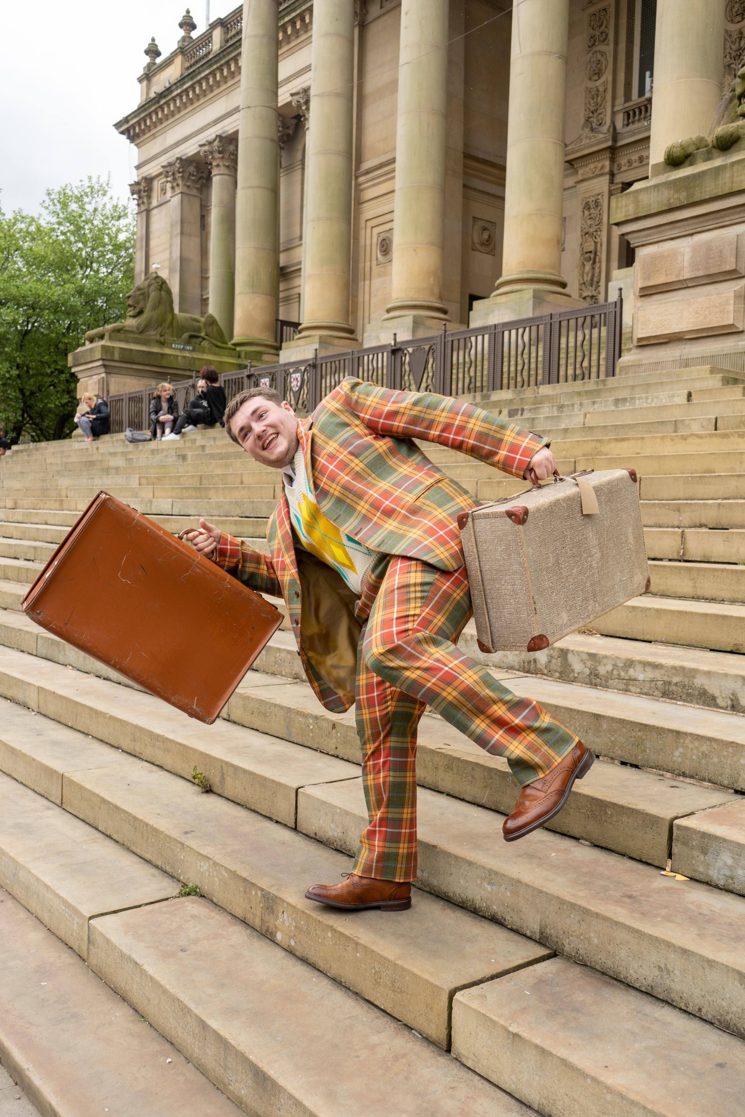 Jordan Pearson in Bolton for One Man, Two Guvnors at the Octagon