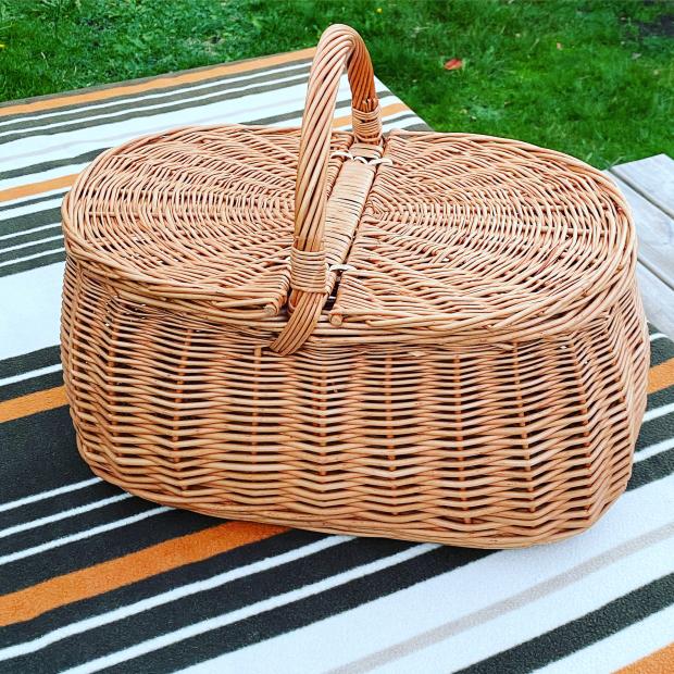 The Bolton News: Oval Wicker Picnic Basket Ollie. Credit: Not On The High Street
