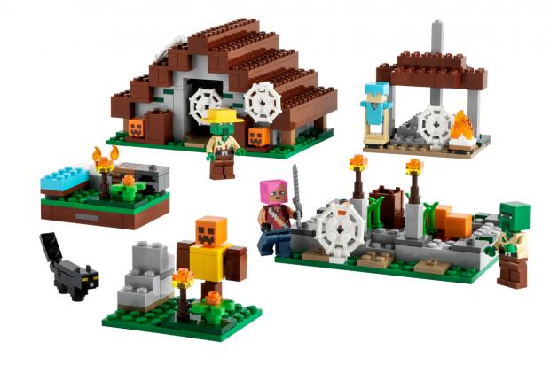 The Bolton News: LEGO® Minecraft® The Abandoned Village. Credit: LEGO