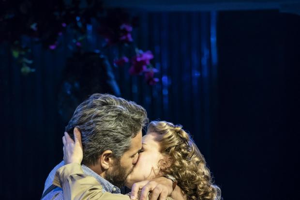 Julian Ovenden and Gine Beck in South Pacific 
                                           (Picture: Johan Persson)