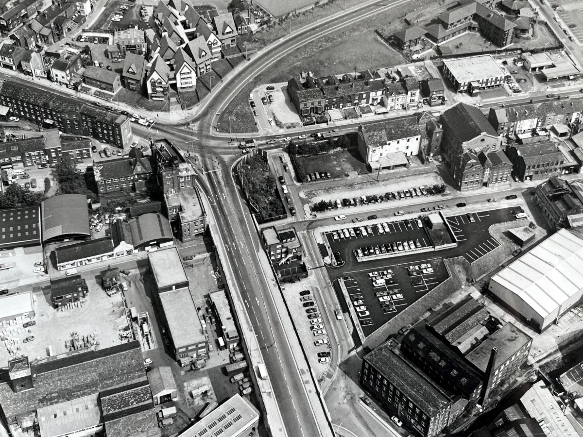 Looking Back: Marsden Road, St George’s Road and Topp Way in the 1980s 14334875