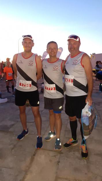 El trío se dirige a la soleada España para la media maratón