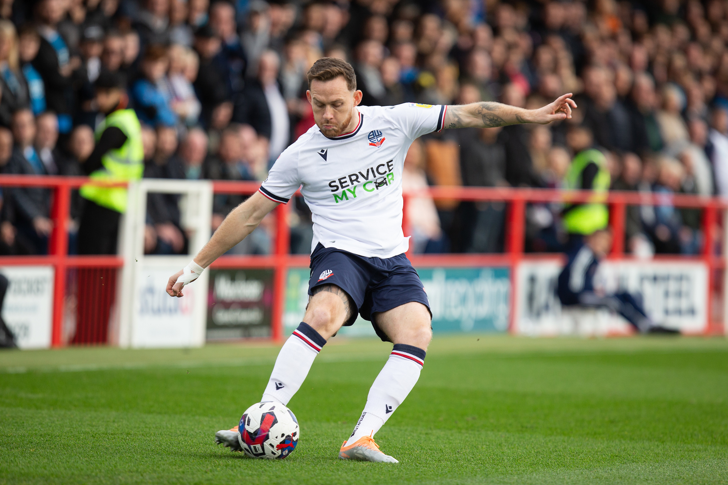 Bolton Wanderers: Gethin Jones' message to fans after injury