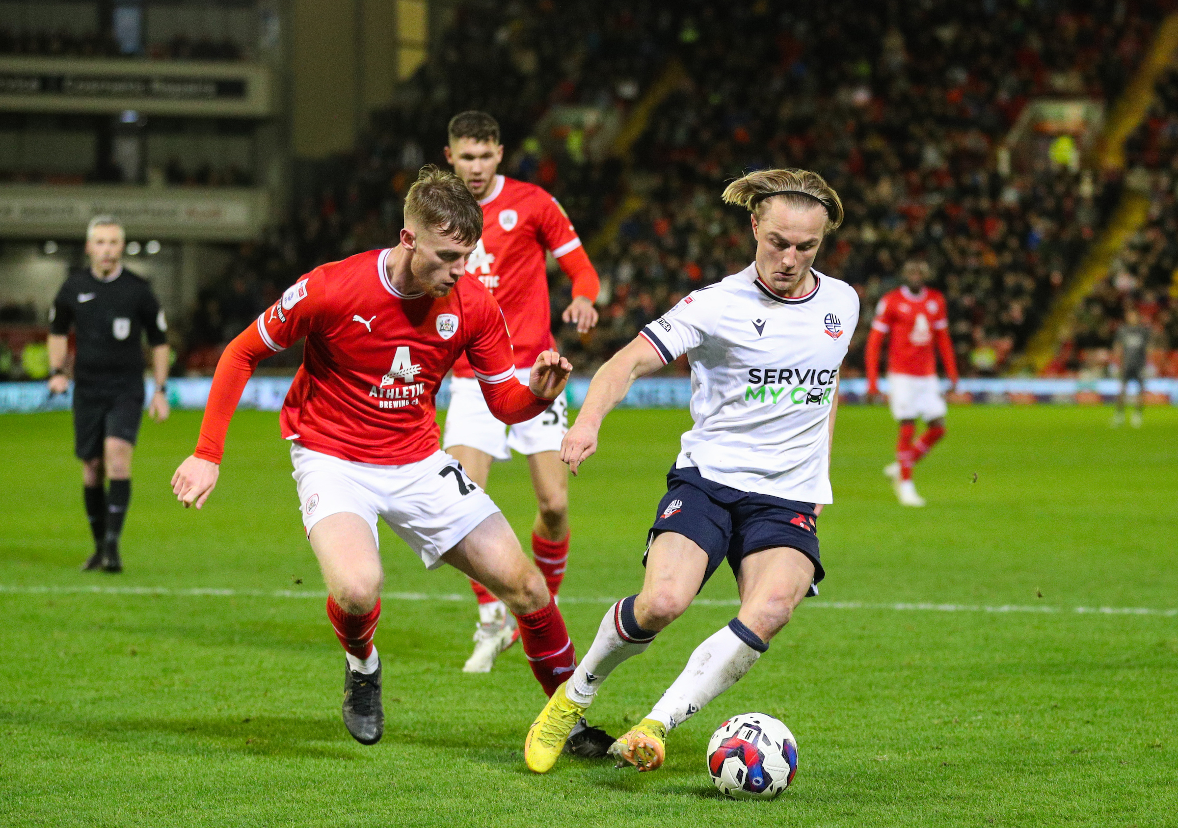 Ex-Arsenal man on Bolton and Barnsley's League One play-off chances