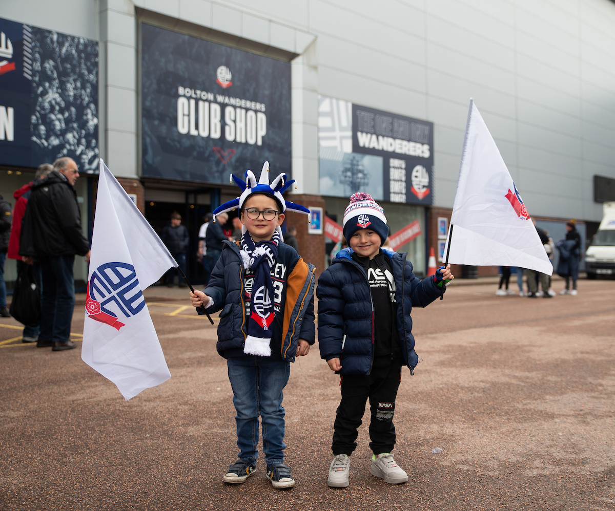 Bolton Wanderers get busy start to ticket sales for Barnsley play-off