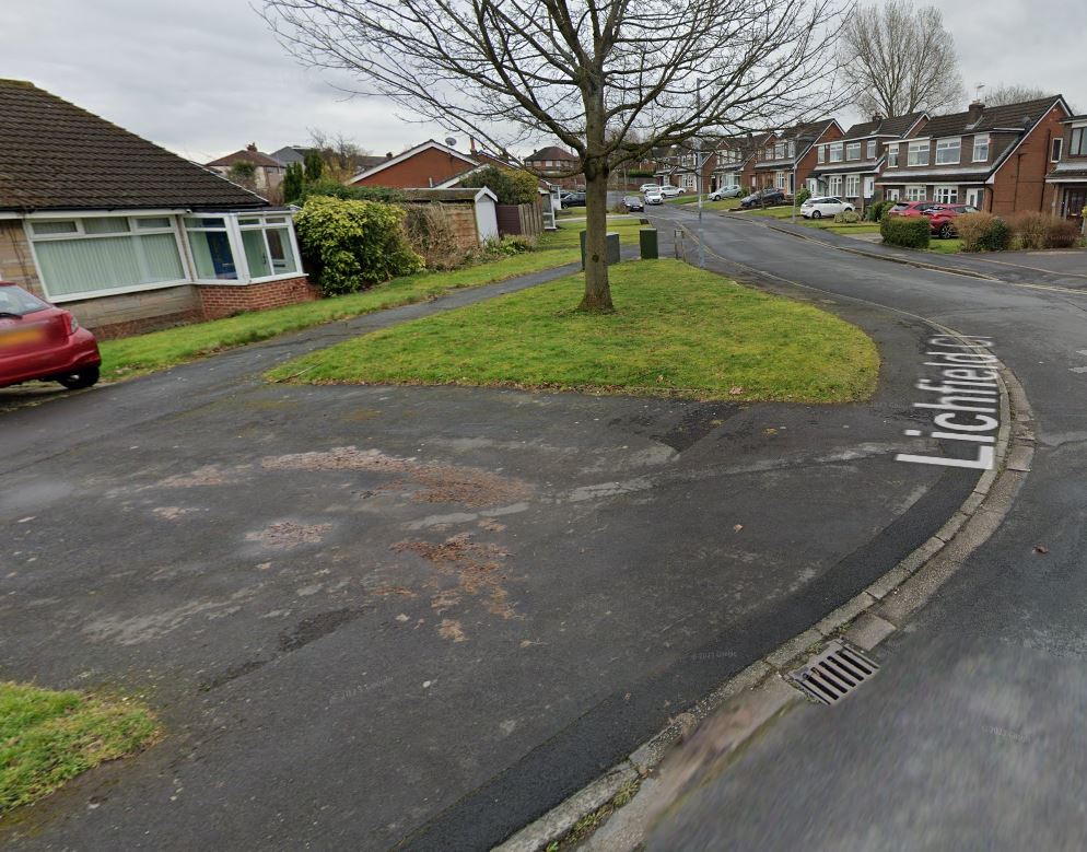 Farnworth garage conversion rejected by Bolton Council - Vimarsana News