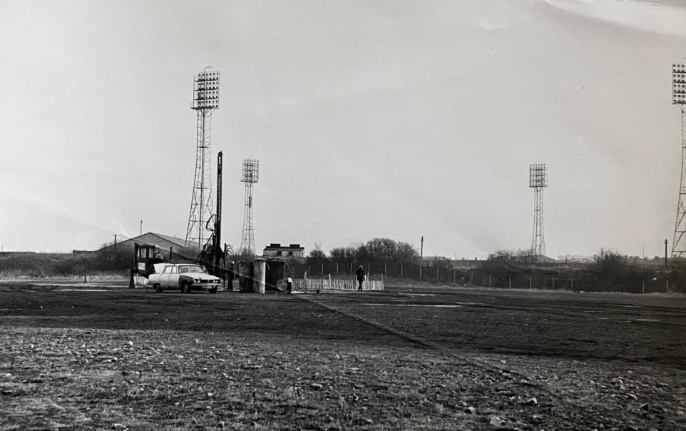 Looking Back: Burnden Park floodlights and drilling operation in photo 17660344