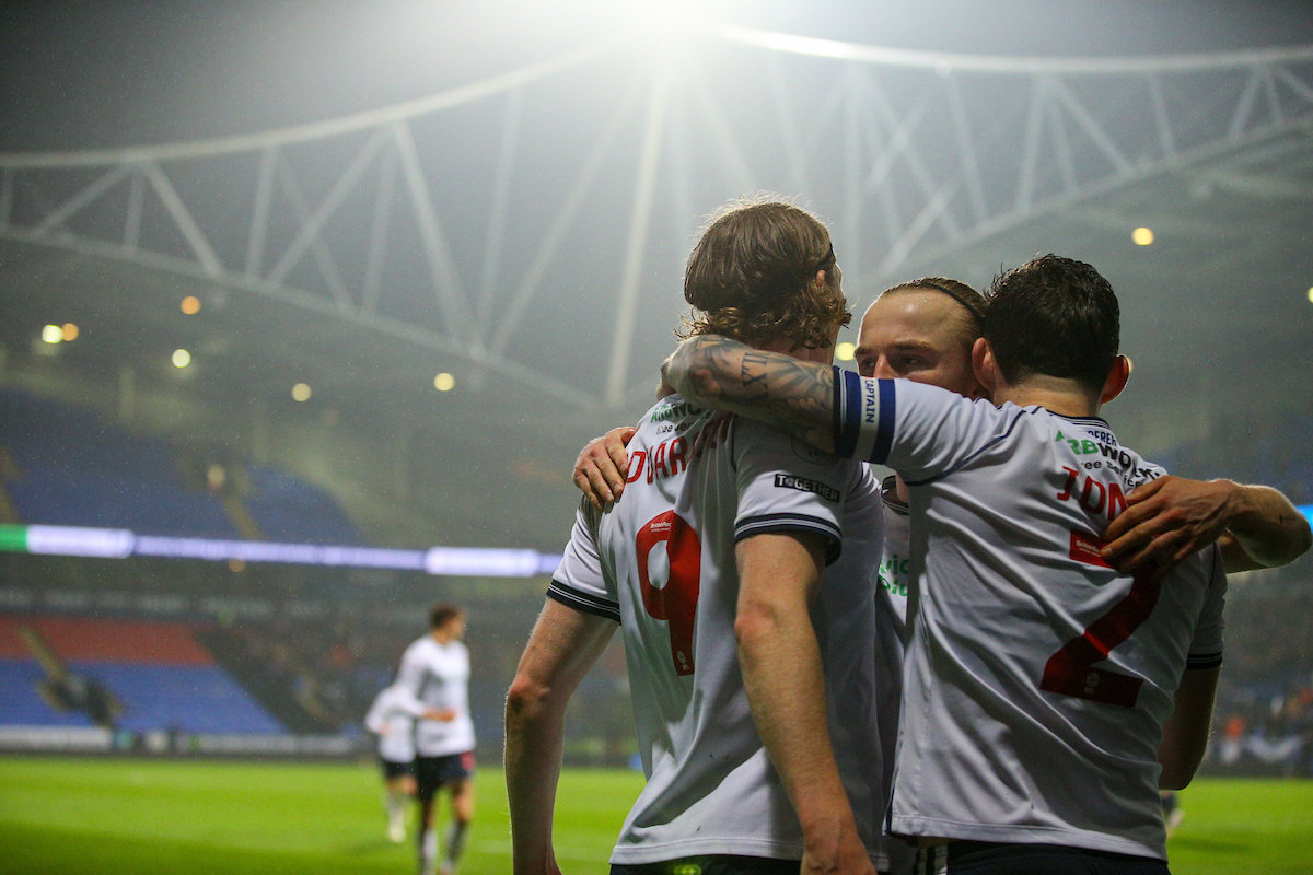 Bolton Wanderers boss urges squad to seize the spotlight