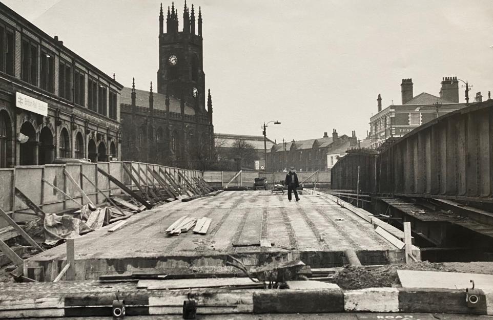 Looking Back: Bolton's new Trinity Street bridge revealed as fence removed 17792418