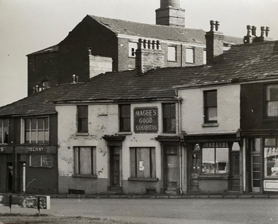Looking Back: Bolton pub that 'tech' students had their eye on 17956002