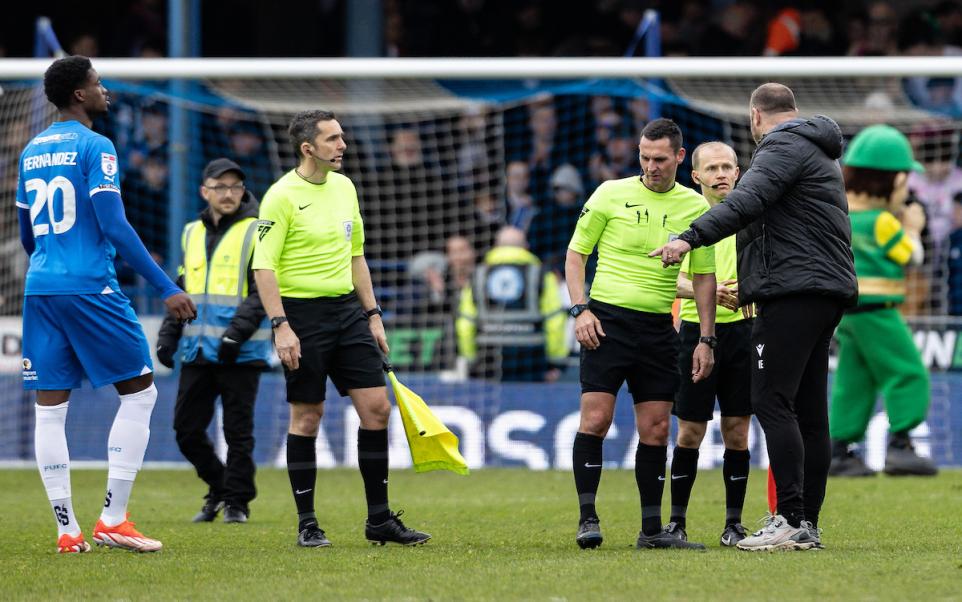 Refereeing 'deteriorated' after half-time switch at Peterborough, says Evatt 18020819