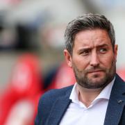 Sunderland sack manager Lee Johnson after 6-0 defeat at Wanderers on Saturday