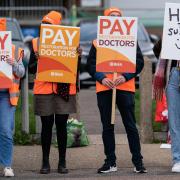 Consultants warn of further strikes if agreement not reached