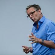 Michael Mosley says there are foods you should avoid eating at lunchtime