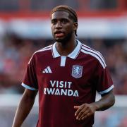 Aston Villa’s Samuel Iling-Junior has signed for Wanderers on a season-long loan