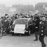 Fans show support for Wyn Davies