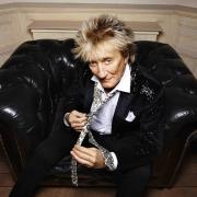 Rod Stewart fans to walk FIVE MILES to gig because of lack of trains