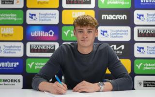 The young shot stopper has signed an initial one-year deal