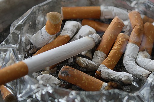 New film reveals shocking effects of smoking compared with vaping