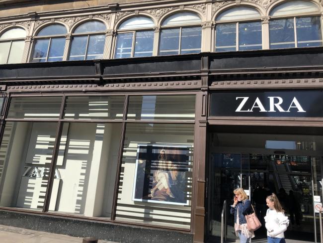 Zara STORE in Market Place Bolton closes ahead of Christmas - Vimarsana News
